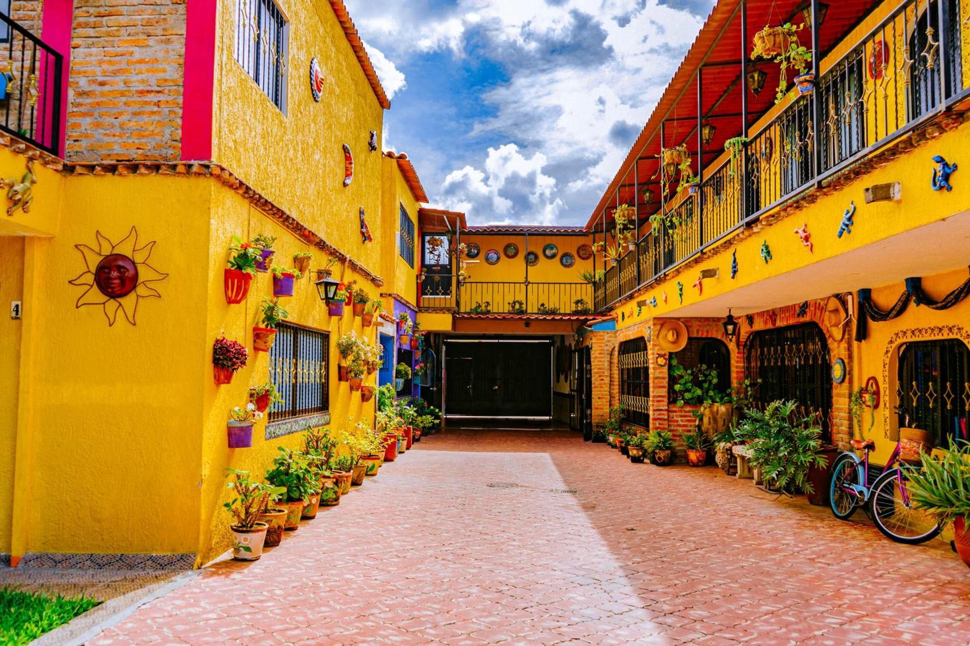 Tlaquepaque Posada Las Margaritas מראה חיצוני תמונה